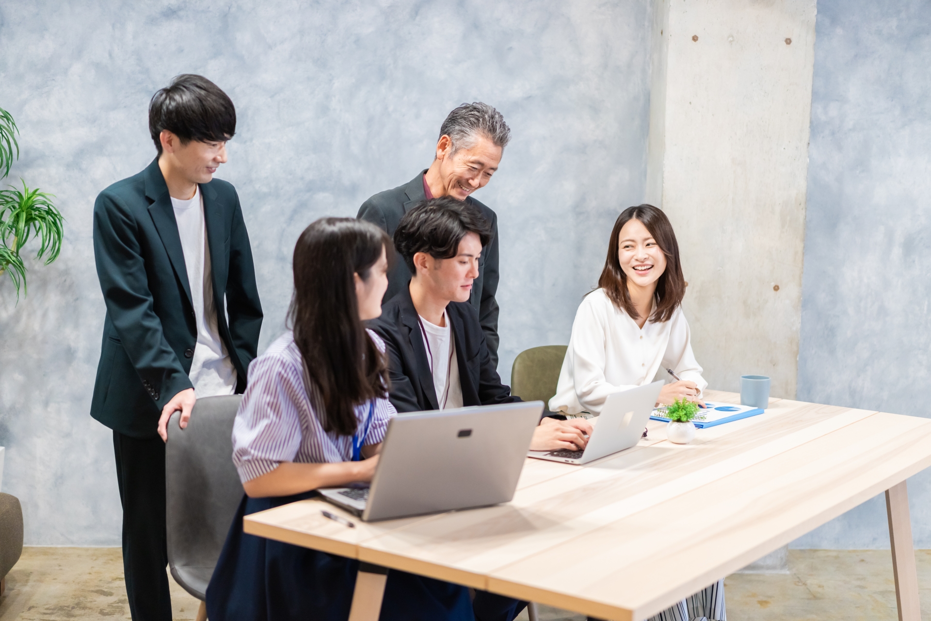 Makecareer合同会社の正社員 SNS・WEBマーケティングの求人情報イメージ1
